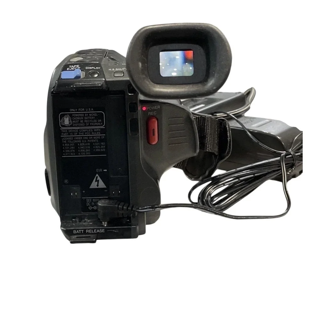 Panasonic Palmcorder IQ PV-D406 VHS-C Camcorder 22x Digital Zoom‎ EIS Bundle Bag